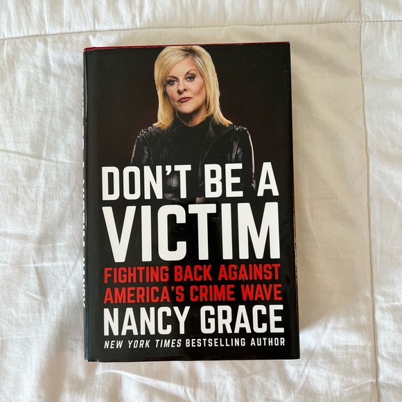 Nancy Grace Don’t be a Victim hardcover thriller crime book - Picture 1 of 4